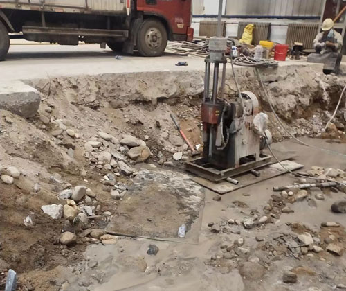 曲阜公路下沉压浆